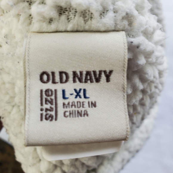Old Navy Beanie - Picture 6 of 10